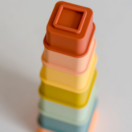 OB Designs Stohovací pohárky 7 ks - hranaté