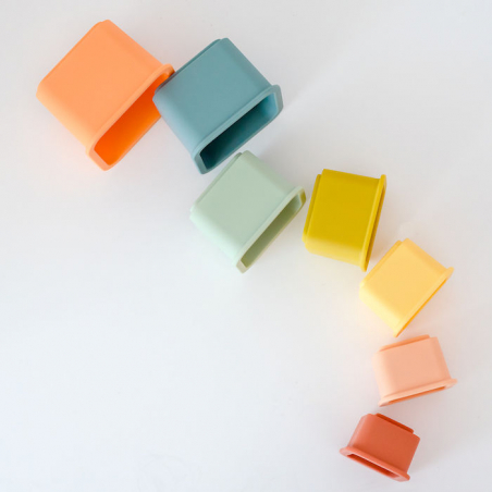 OB Designs Stohovací pohárky 7 ks - hranaté