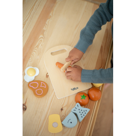 TRYCO Wooden Chopping Board With Food