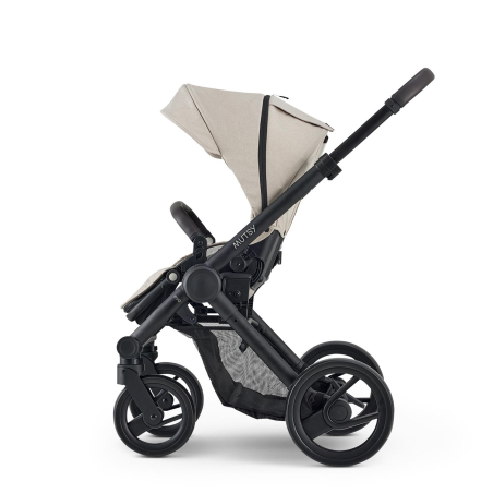 Mutsy EVO stroller Infinite Sand 2025