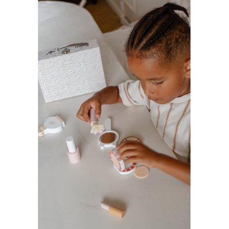 TRYCO Wooden Make up Set