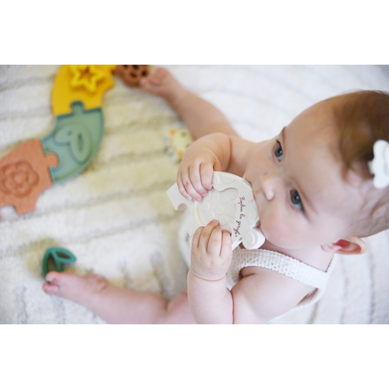 Vulli Moje první puzzle žirafa Sophie