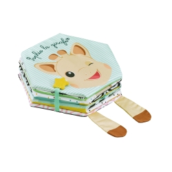 Vulli Learning mat book Sophie la girafe 2